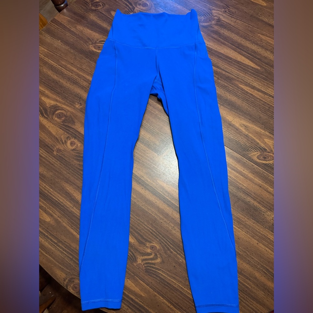 Lululemon Align 25” Legging with Pockets Cerulean Blue size 4